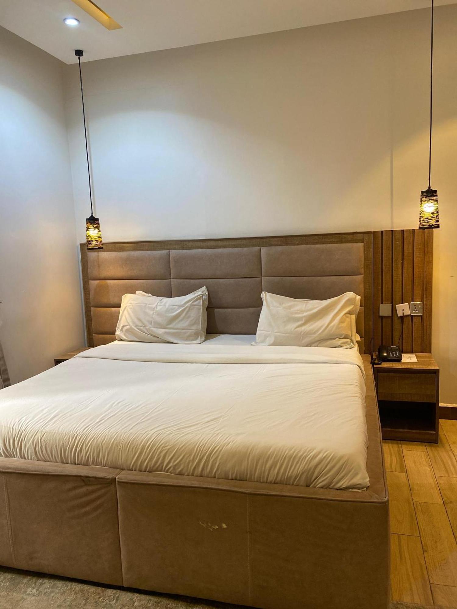 Centurion Aparthotel Abuja Bagian luar foto